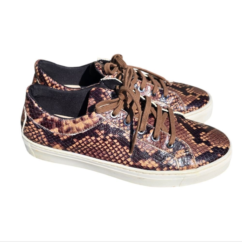 The Flexx Snakeskin Print Lace up Sneakers Tan Brown Women's size 7.5‎
